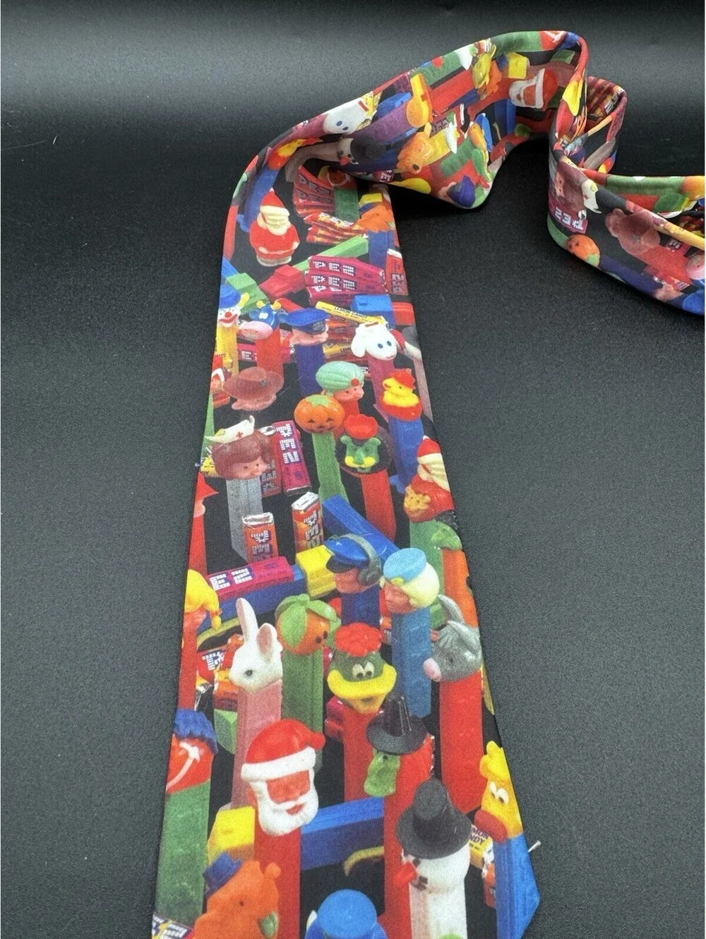 Vintage 1997 Ralph Marlin PEZ Candy Dispensers Holiday Tie USA 57.5” x 3.75”